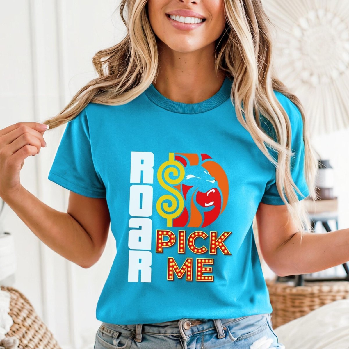 Roar Pick Me Price is Right Lion's Share Shirt, Lion Head Fan Tee, Bold Fan Gift - Aqua - XS -
