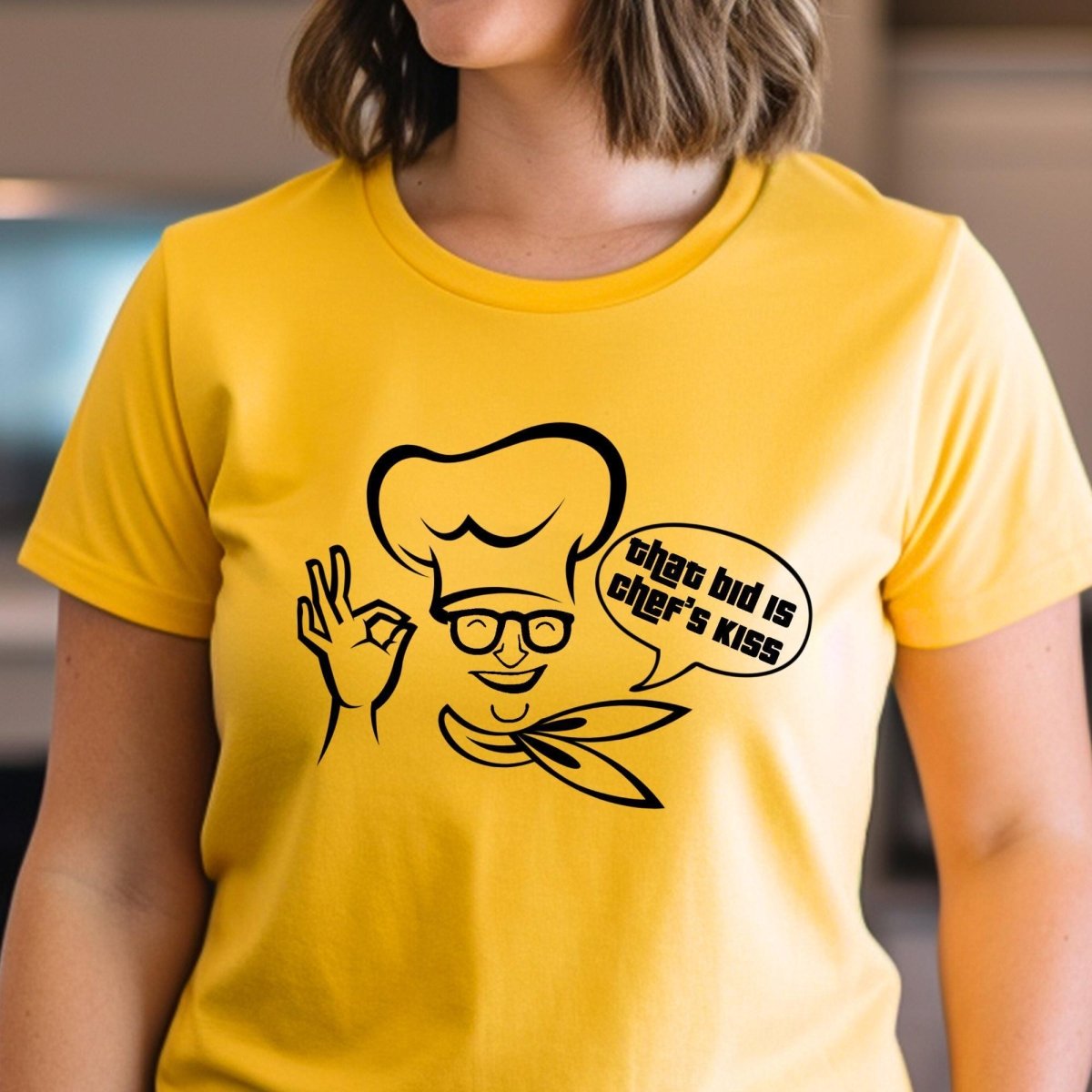 That Bid is Chef's Kiss Price is Right Shirt, Funny Drew Carey Fan Tee - Gold - XS -